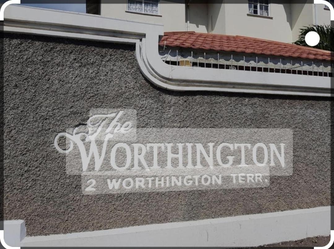 Modern Apartment At The Worthington Kingston Kültér fotó